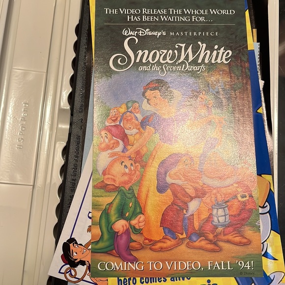 Disney’s Aladdin Sequel Return of Jafar VHS Clamshell Case Movie - Picture 8 of 10